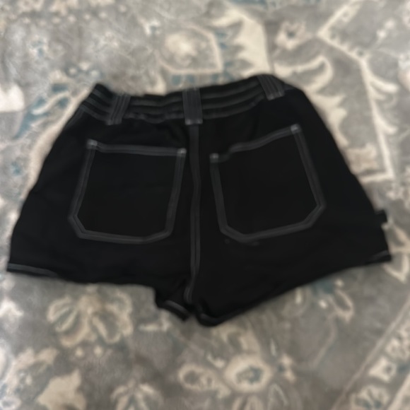 black and white shorts - Picture 2 of 3